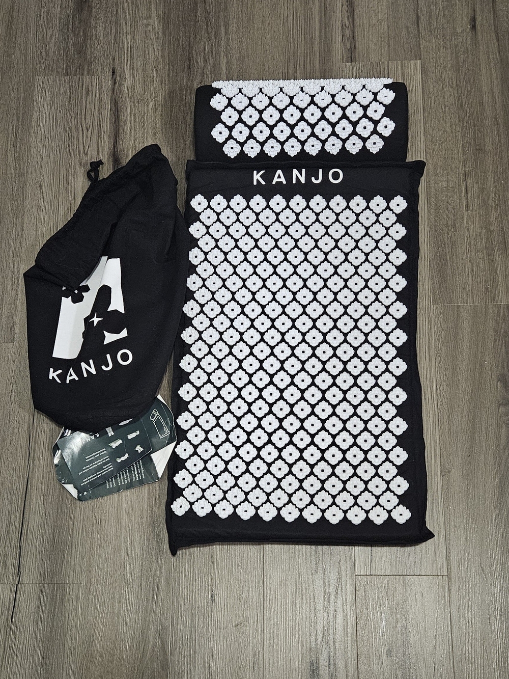 Source Unknown KANJO Black and White Acupressure Mat Set